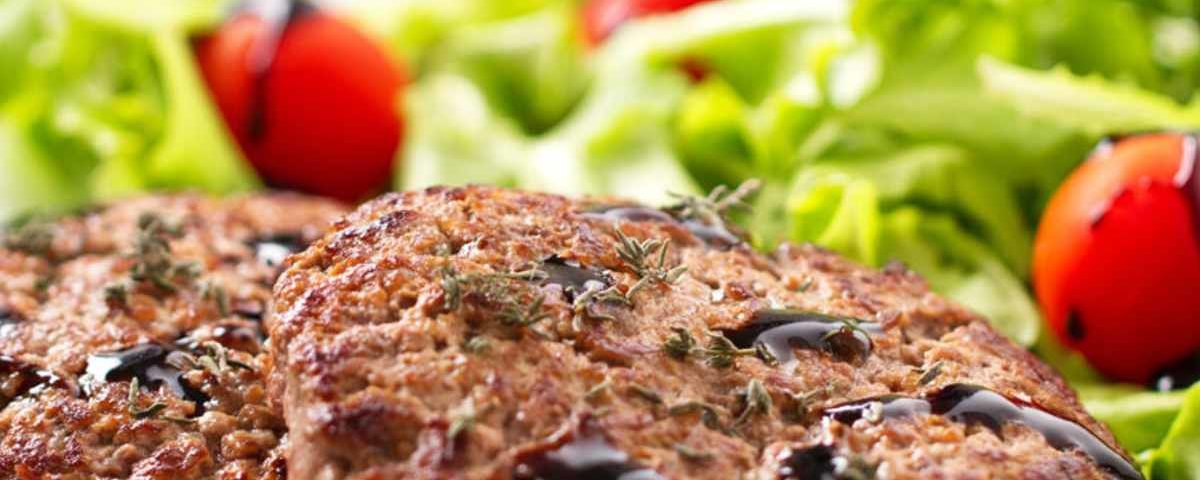 Receitas com hambúrguer: 8 pratos saudáveis para almoço ou jantar